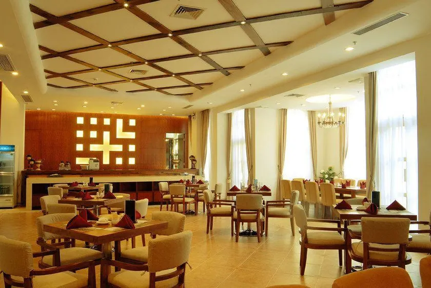 Kaiping Central Hotel (Kaiping Donghuicheng) - Image 1