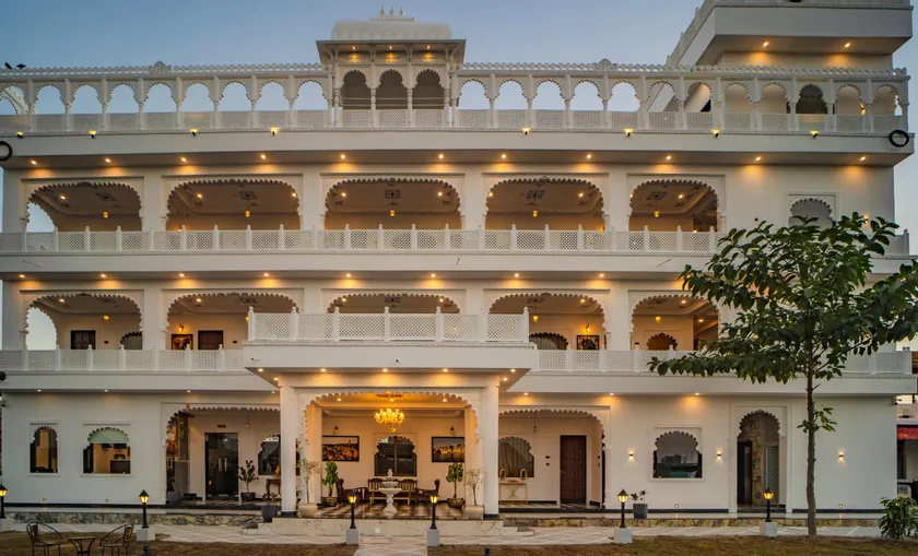 THE MARUWAS - A Luxury Retreat - Image 1