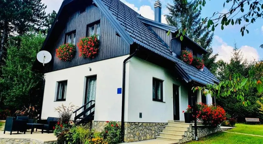 Plitvice Retreat Apartments - Image 1