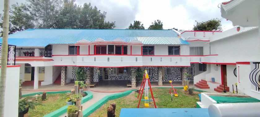 AM Resort - Image 1