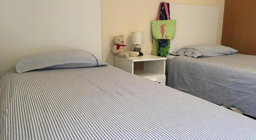 Apartamentos 7 Valles Jaca Centro - Image 1