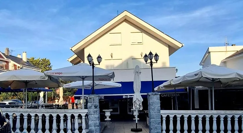 Hostería los Jardines - Image 1