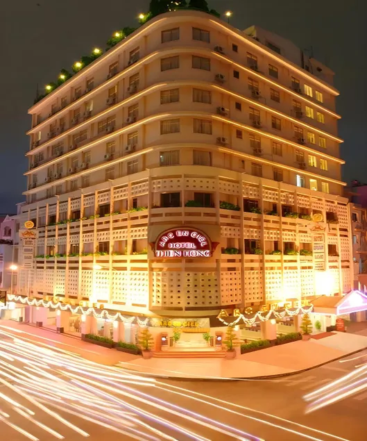 Thien Hong - Arc En Ciel Hotel - Image 1