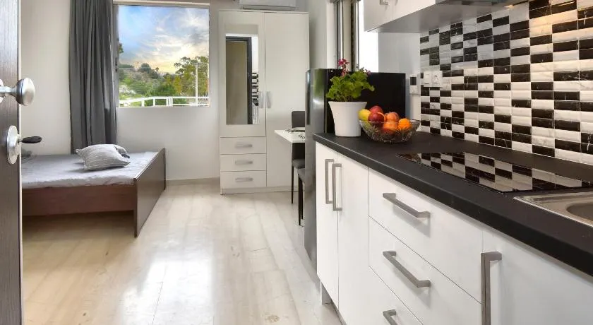 Cozy Bright Studio - Image 1