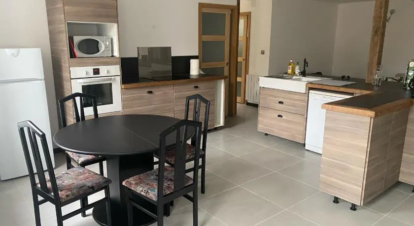Appart Fourchambault 6/8 personnes rez de chaussée - Image 1