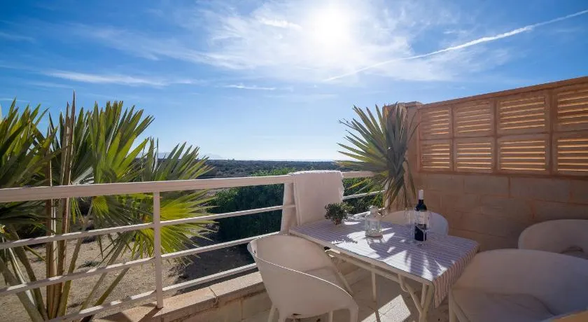 Maison de vacances \"Casa Minuni\" avec vue sur la mer, terrasse, balcon, climatisation et Wi-Fi - Image 1