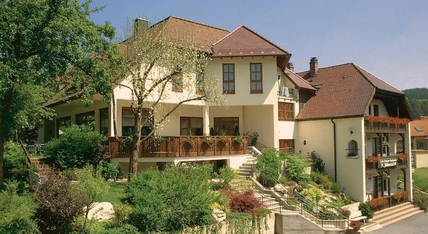 Gasthof & Landhotel Jöbstel - Image 1