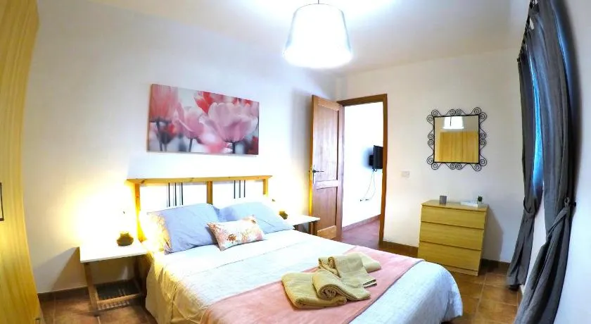 Apartamentos Ester - Image 1