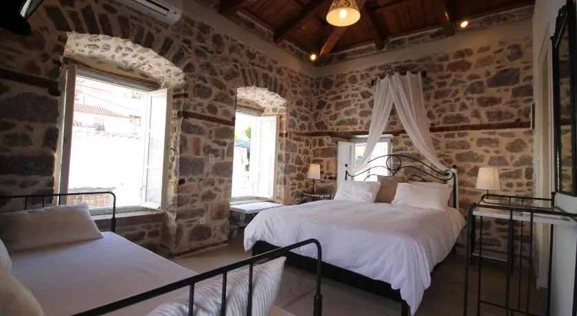Guesthouse Alexandra - Image 1