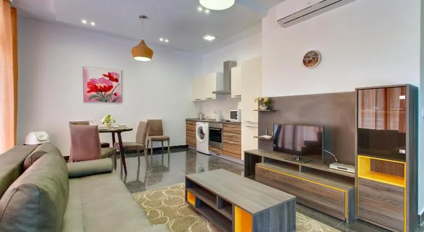 Chalet Apartments - Image 1