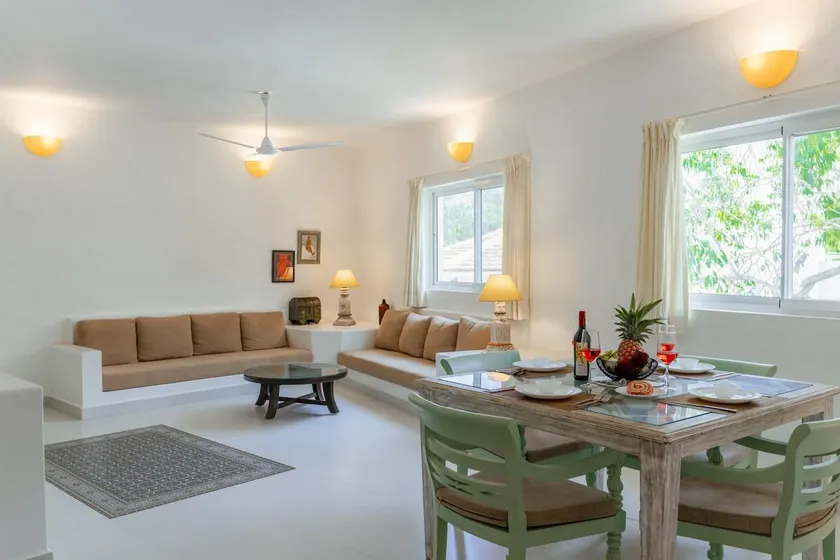 Regal 2BHK Cozy Home - Image 1