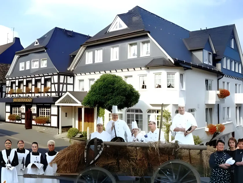 Hotel Sauerländer Hof - Image 1