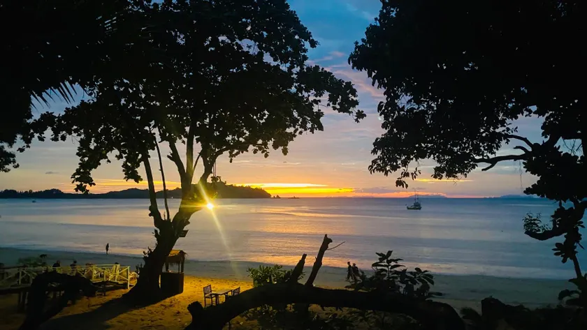 Banana Resort - Koh Phayam - Image 1