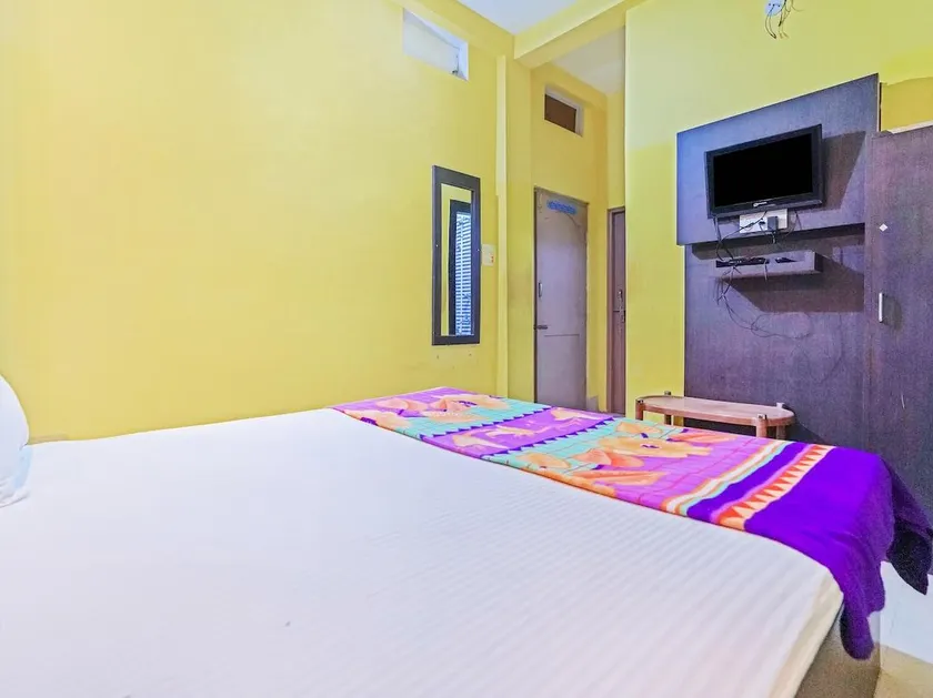 Hare Krushna Lodge - Image 1