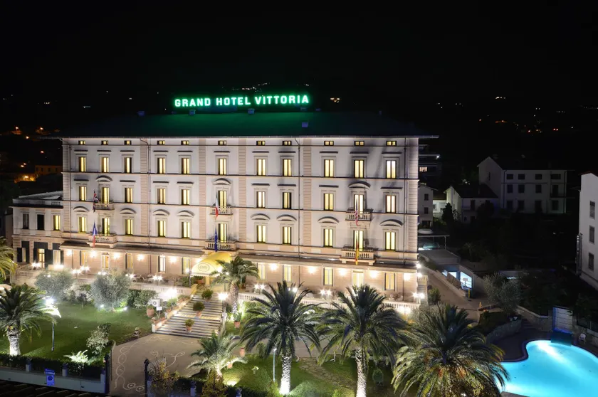 Grand Hotel Vittoria - Image 1