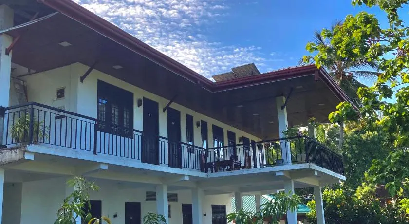 Hotel Siyathma polonnaruwa - Image 1
