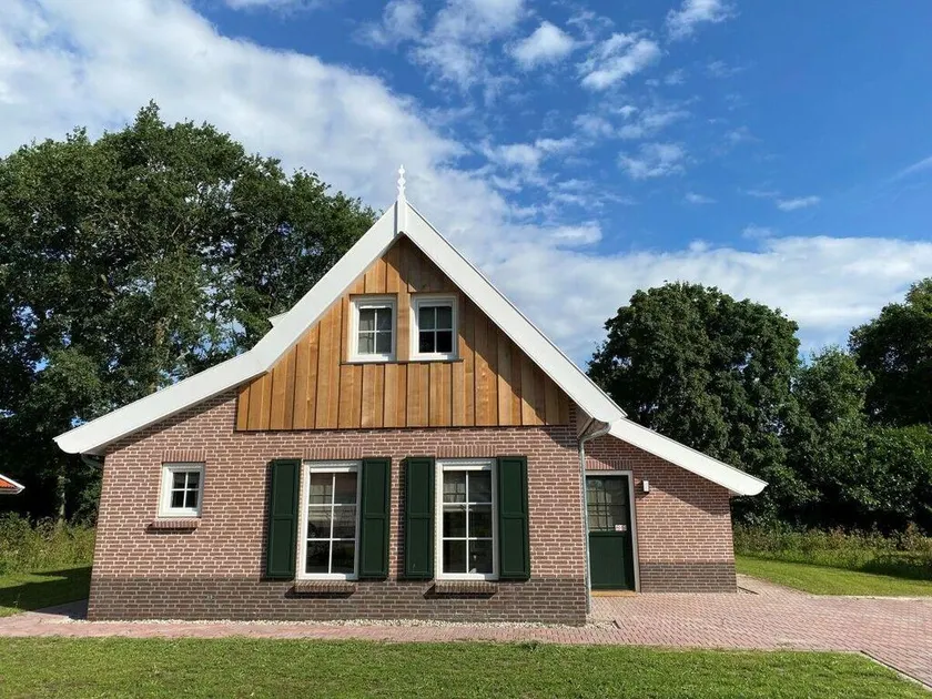 Pimpelmees Modern Retreat - Image 1