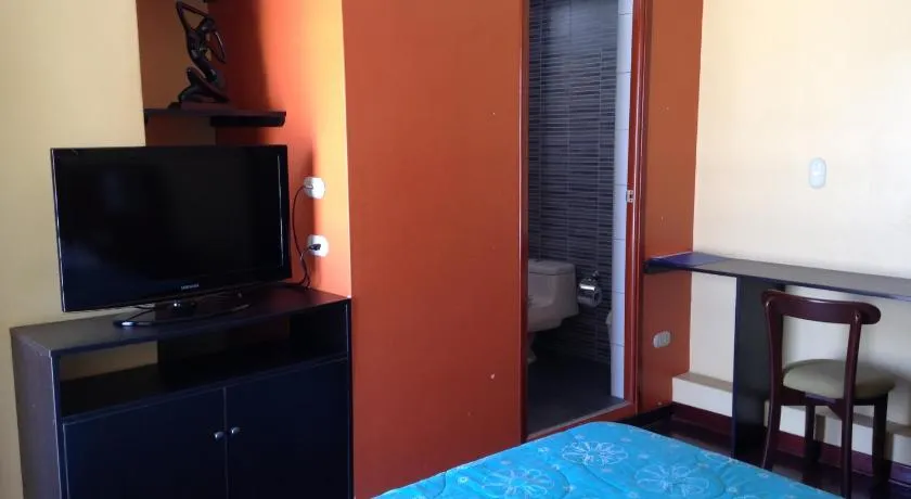 Hotel Los Cocos - Image 1
