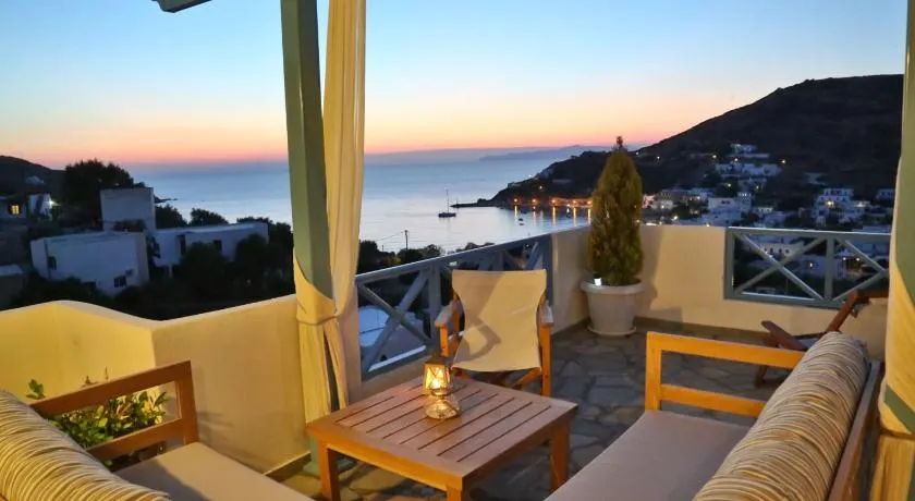 Kini Bay - Image 1