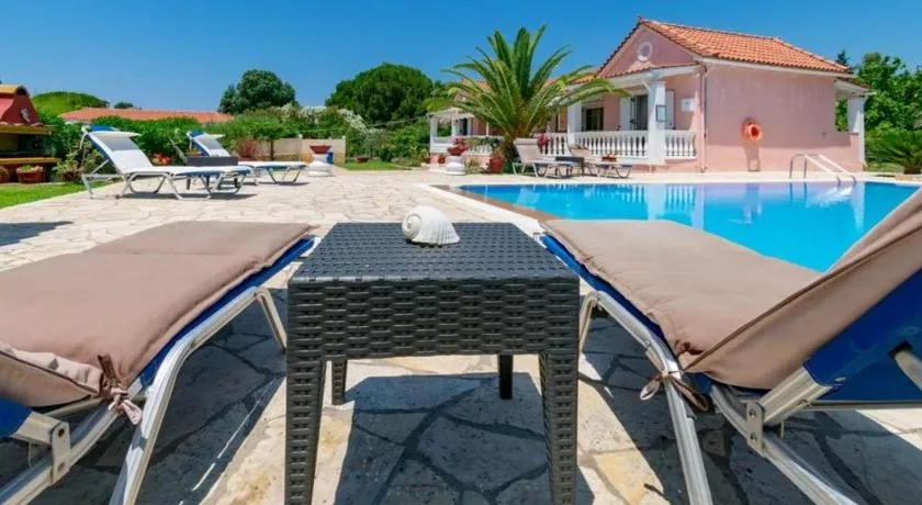 Villa Halikounas - Image 1