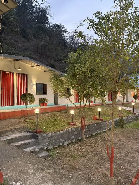 Serene Vistas Riverside Resort, Rishikesh - Image 1