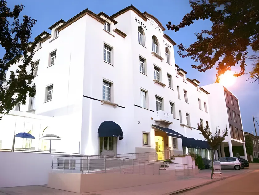 Spirit Hotel Fonte Real - Antigo Hotel Flora - Image 1