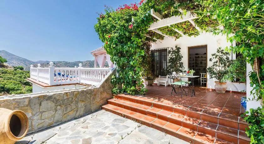 Fuentezuelas Pool Villa - Image 1