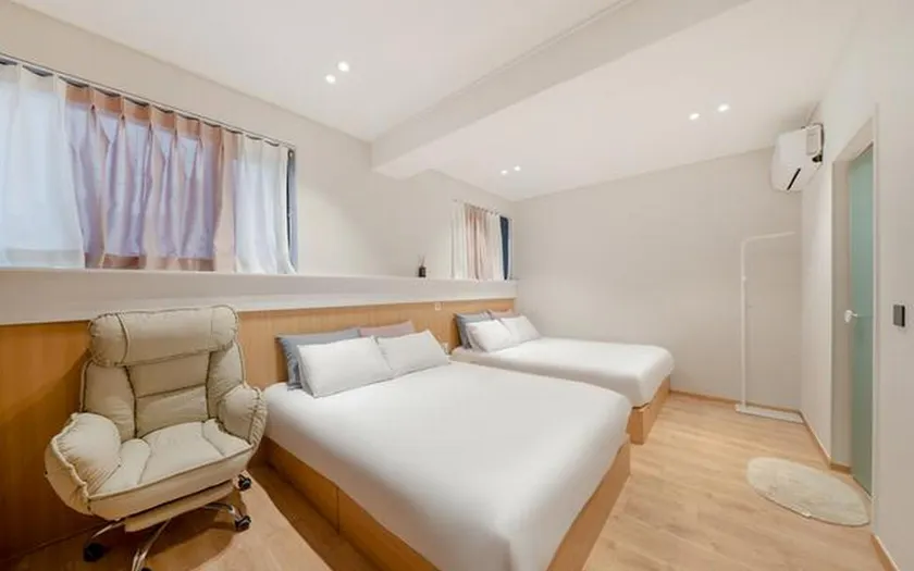 Gwangju Dongmyeong-dong Hyun Hotel - Image 1