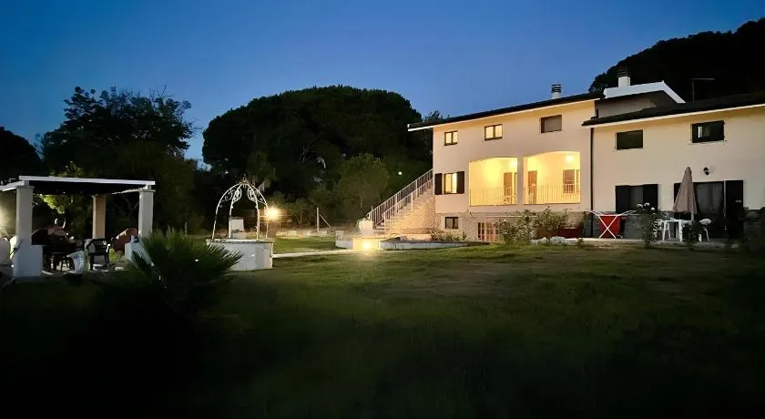 Villa Enrica Apartments - Image 1