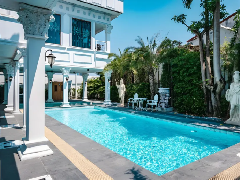 Amazing Pool Villas - Image 1
