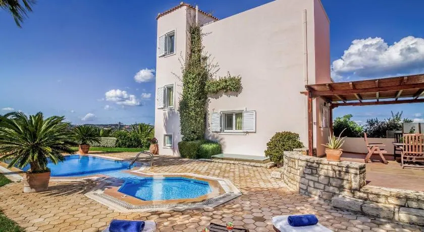 Villa Kardasis - Image 1