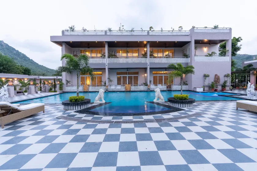 Mountain Creek Villa Udaipur - Image 1