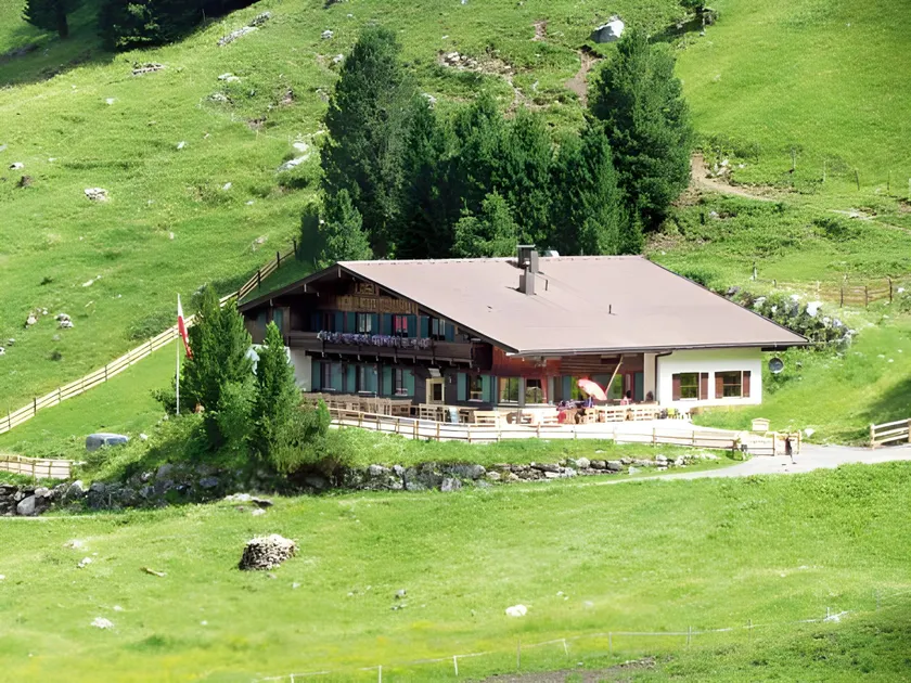 Berggasthaus Höllensteinhütte - Image 1