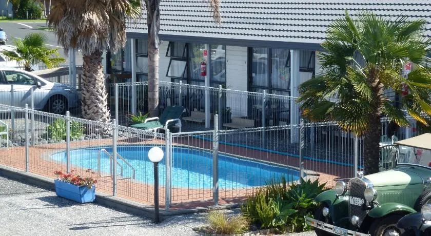 Mana-Nui Motel - Image 1