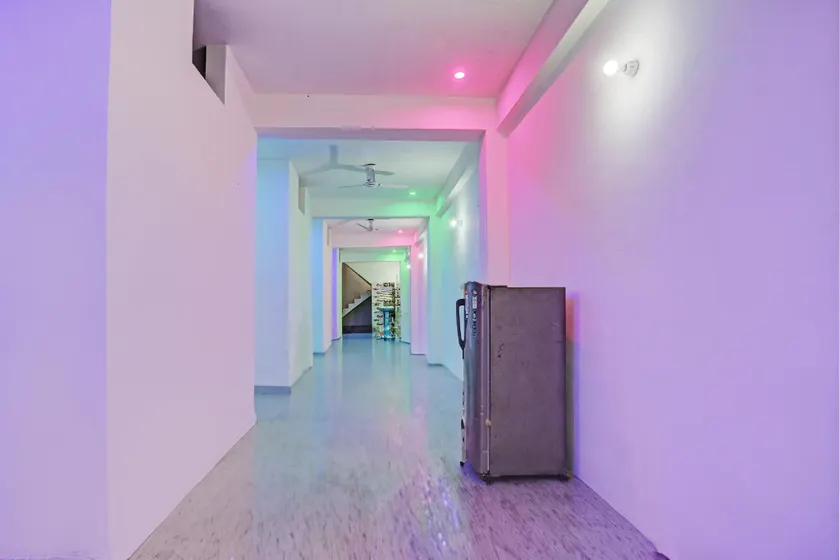 Hotel O City Light  Hotel - Image 1