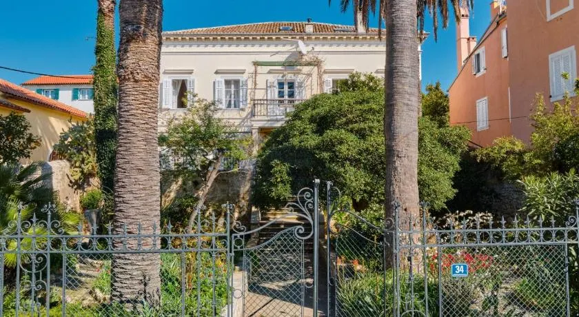 Appartement avec terrasse et barbecue | Vue jardin - Image 1