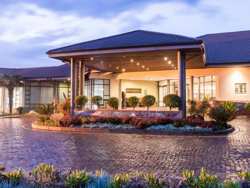 aha Kopanong Hotel & Conference Centre - Image 1