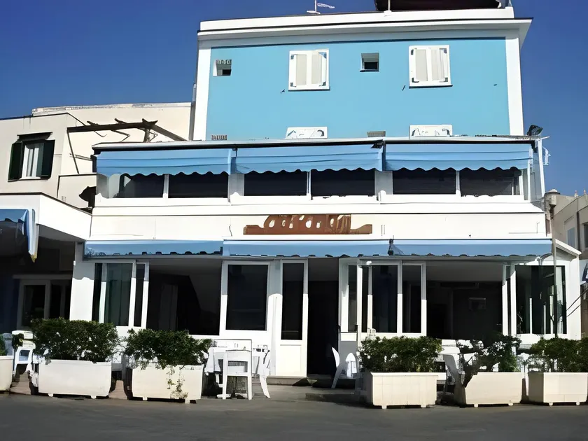 Hotel Ristorante Crescenzo - Image 1