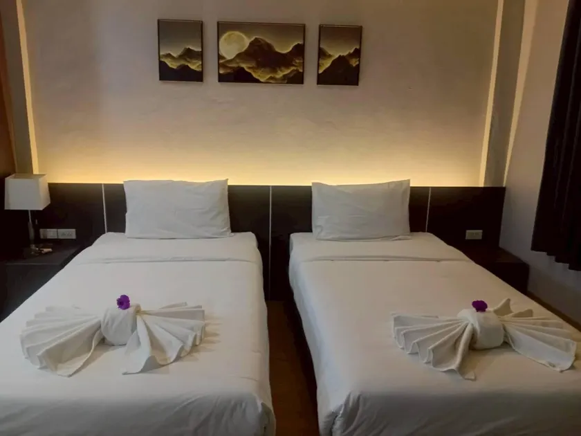 Jirapa Modern Resort - Image 1
