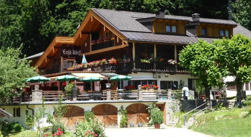 Gasthaus - Pension - Café Dörfl - Image 1