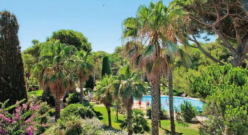 BADINE BEACH 5 personnes vue jardin avec climatisation - Image 1