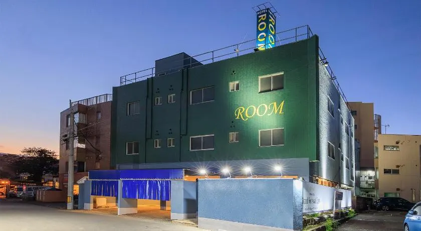 Hotel Room - Image 1