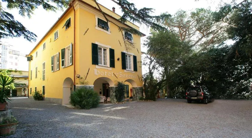 Hotel Sereno - Image 1