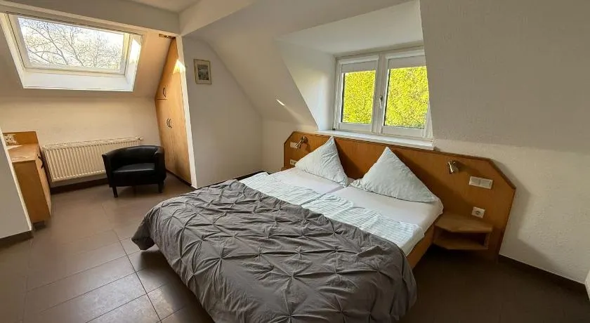 Wirtshaus zur Heimlichen Liebe - Image 1