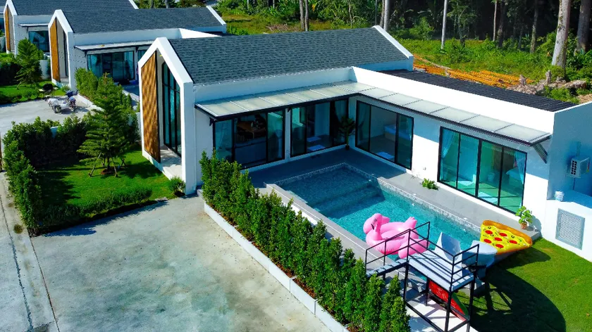 Villa Paramount 2 - Image 1