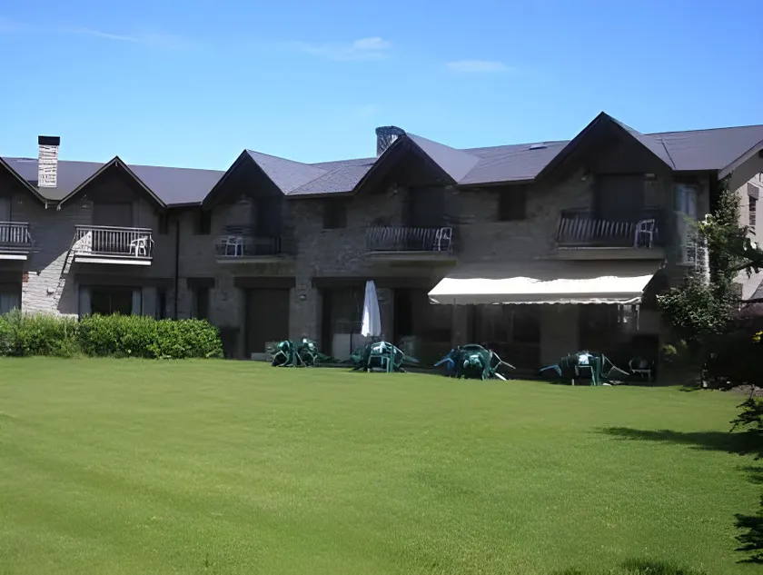 Hotel Pla del Pi - Image 1