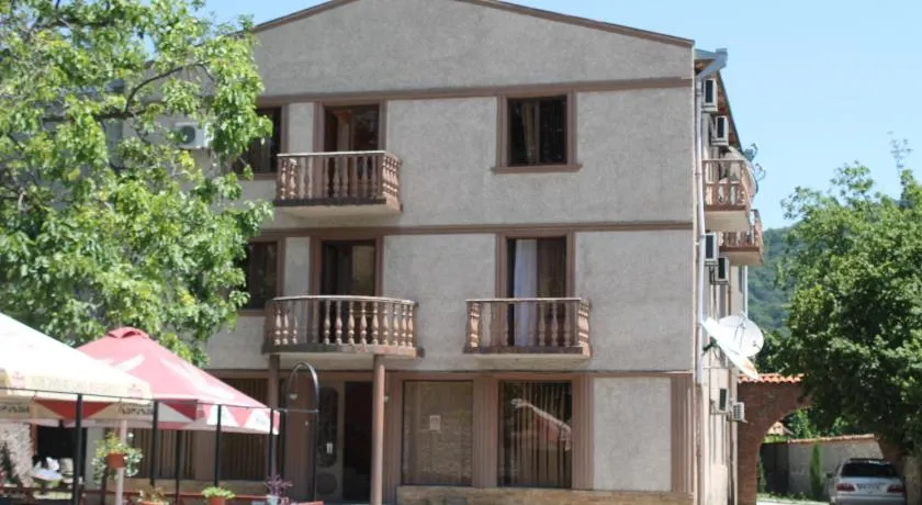 Hotel Kavkasioni - Image 1