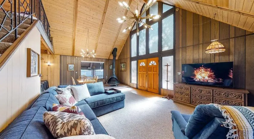 Pinewood Haus ~ Beautiful & Convenient 1960s Cabin w/ Wood Stove, near Skiing & Lake Attractions - Image 1