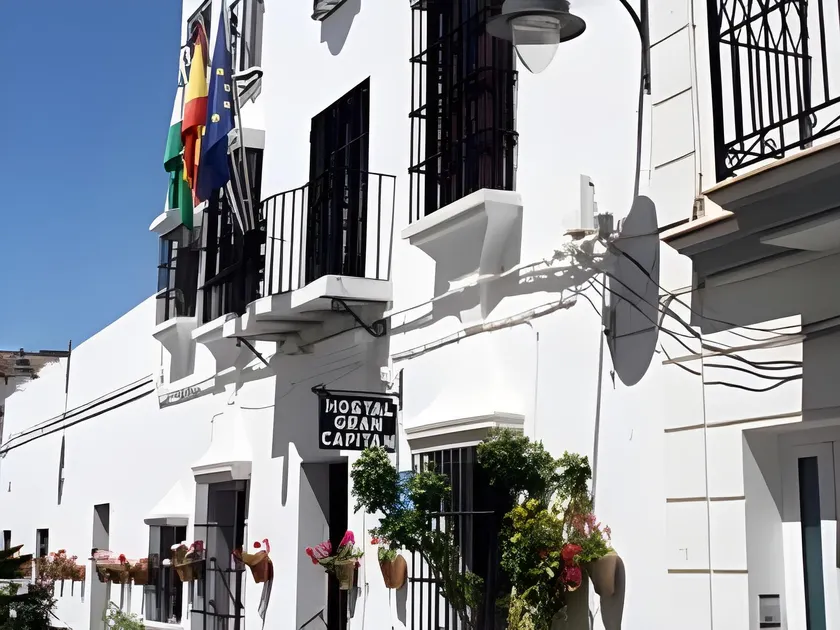 Hostal Gran Capitán - Image 1