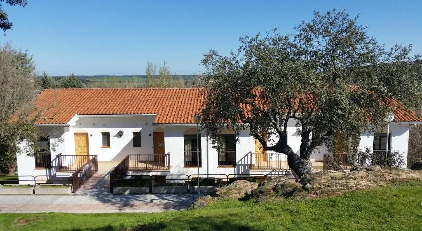 Apartamentos Baños de Ledesma - Image 1